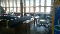 Tàu đổ bộ, chở hàng để bán