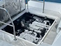 Tàu dẫn đường để bán