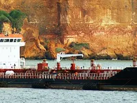 Tàu chở dầu/hóa chất để bán
