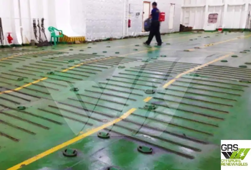 Tàu đổ bộ, chở hàng để bán