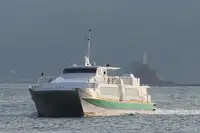 Tàu chở khách để bán