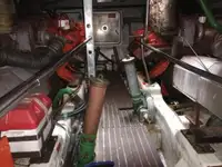Tàu dẫn đường để bán