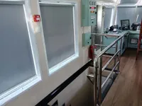 Tàu kéo để bán
