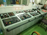 Tàu kéo để bán