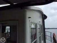 Tàu kéo để bán