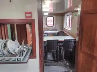 Sà lan để bán