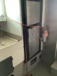 Tàu làm việc để bán