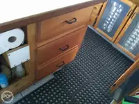 Tàu đánh cá để bán
