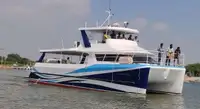 Tàu chở khách để bán