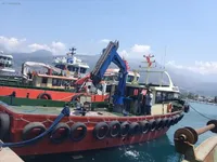 Tàu làm việc để bán