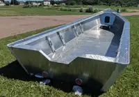 Thuyền làm việc rao bán