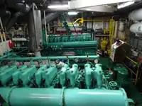 Tàu kéo để bán