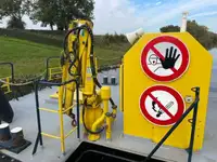 Tàu tuần tra để bán