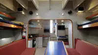 Tàu nghiên cứu để bán