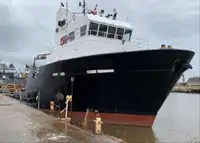 Tàu cung cấp nhanh (FSV) để bán