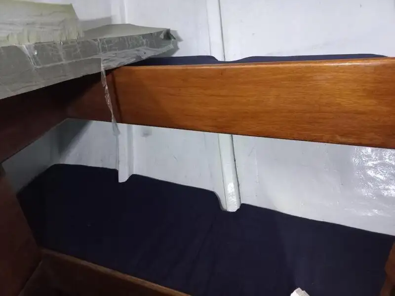 Tàu nạo vét để bán