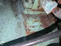 Tàu chở khách và hàng hóa để bán