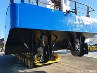 Tàu làm việc để bán