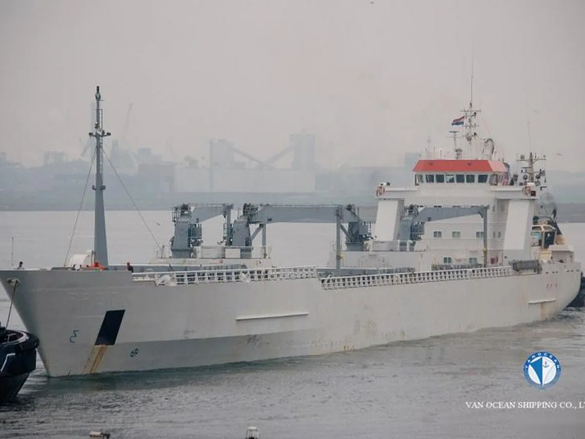 Tàu lạnh để bán
