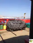 Tàu cung cấp để bán