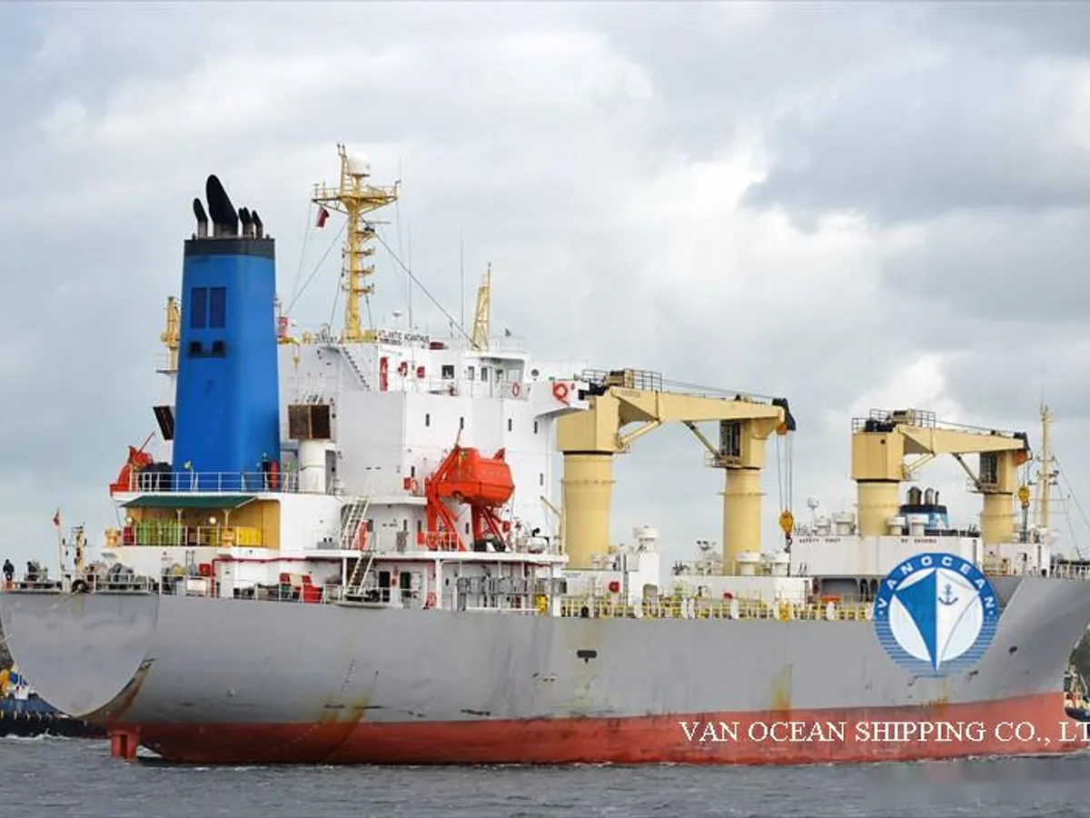 Tàu lạnh để bán