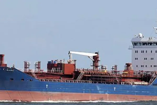Oil/Chemical tanker for sale