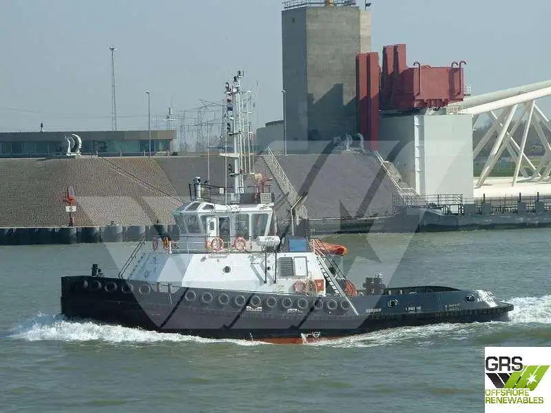 Tàu kéo để bán
