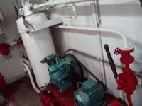 Tàu kéo để bán