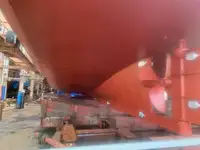 Tàu làm việc để bán