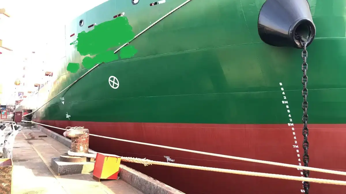 Tàu container để bán
