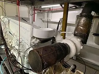 Tàu đổ bộ, chở hàng để bán