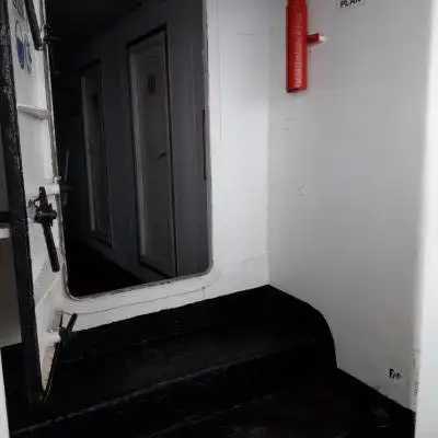Tàu chở hàng rời để bán