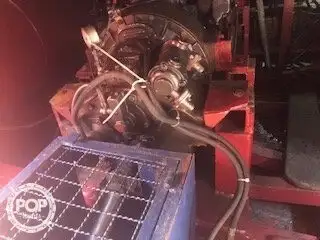 Tàu cung cấp để bán