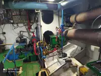 Tàu làm việc để bán