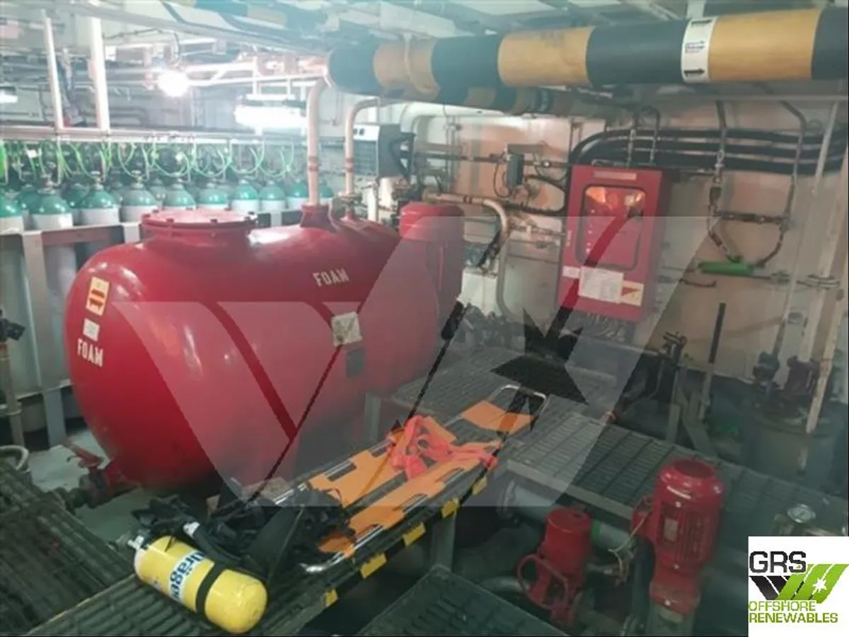 Tàu cung cấp nhanh (FSV) để bán