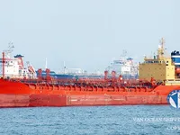 Tàu chở dầu/hóa chất để bán