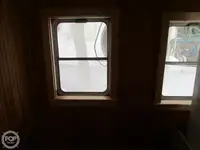 Tàu kéo lưới để bán
