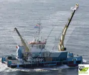 Thuyền làm việc rao bán