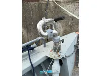 Tàu làm việc để bán