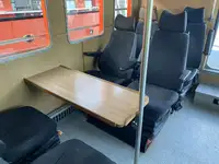 Tàu chở thủy thủ đoàn để bán
