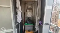 Tàu du lịch để bán