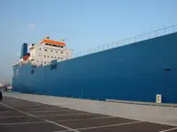Tàu kéo để bán