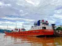 Tàu đổ bộ, chở hàng để bán
