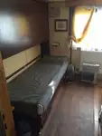 Tàu container để bán
