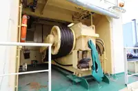 Tàu phá băng để bán