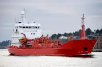 Oil/Chemical tanker rao bán