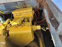 Tàu kéo lưới để bán
