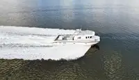 Catamaran rao bán