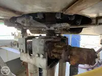 Tàu câu dài để bán