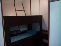 Tàu kéo để bán